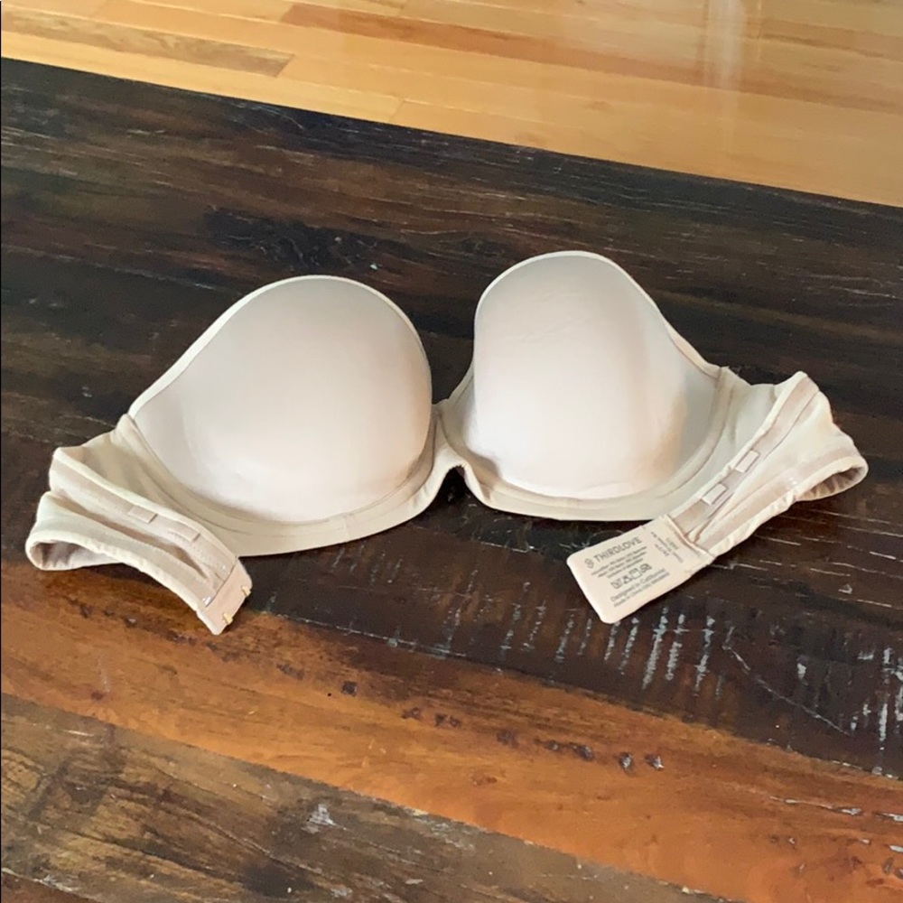 Strapless bra